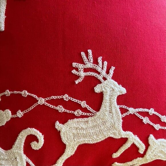 NEW Embroidered Santa and Reindeer Christmas Holiday Throw Pillow Cover - Picture 3 of 7